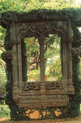 Funchal, Janela da Misericordia e Jardim do Museu Quinta dos Cruzes, Portugal (Foto: Julio Marques)