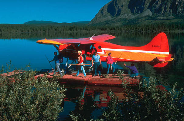Wasserflugzeug am See, Kanada