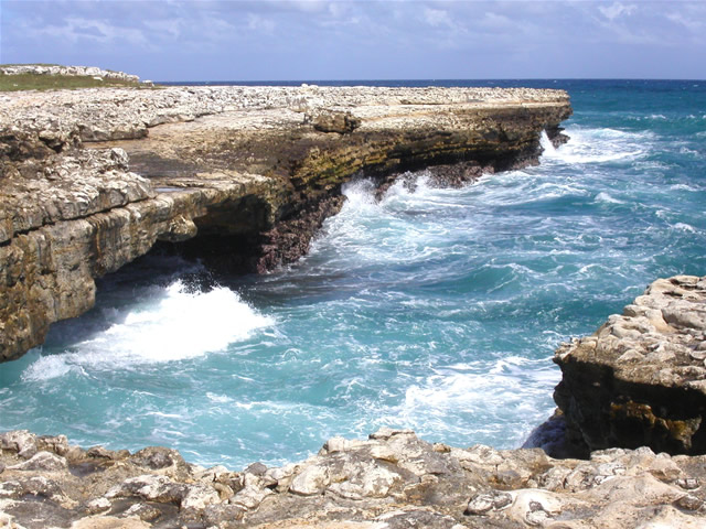 Devil\'s Bridge, Antigua & Barbuda