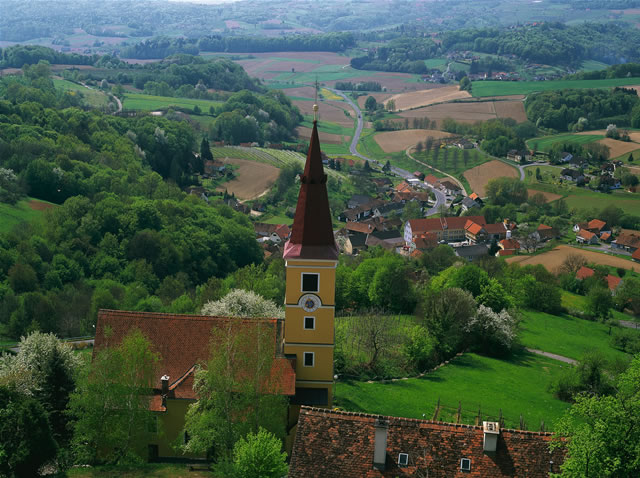 Steiermark - Landschaft in der Südsteiermark bei Kapfenstein [Weinhäupl], Österreich