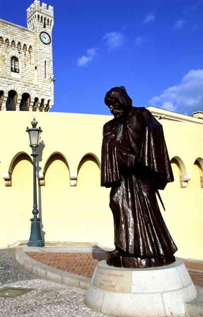 Sculpture (Malizia), Monaco