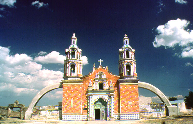 Haupteingang einer Kirche, Mexiko