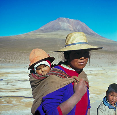 Pobladores Aymara En Cariquima, Chile