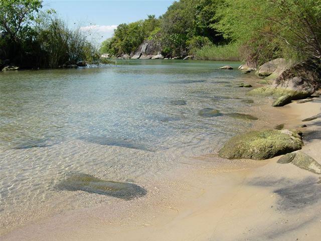 Feiner Sandstrand am Makuzi Beach