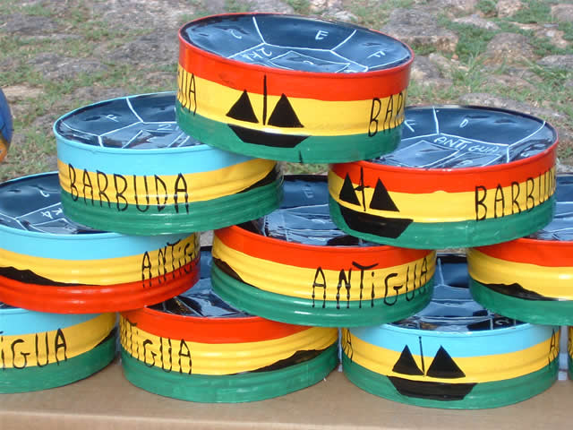 Dosen aus Antigua - Antiguan Steelpans, Antigua & Barbuda
