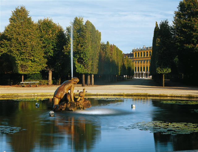 Wien - Gartenanlage Schloß Schönbrunn [Popp], Österreich