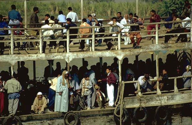 Fähre nach Luxor