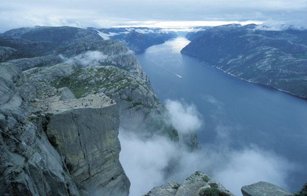 Stavanger Prekestolen Lysefjorden mountain fjord fjell nature activity sight culture, Norwegen