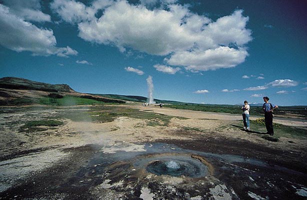 Strokkur in the Geysir area, Island